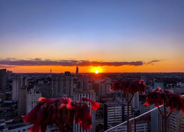 Apto central, com vista deslumbrante!